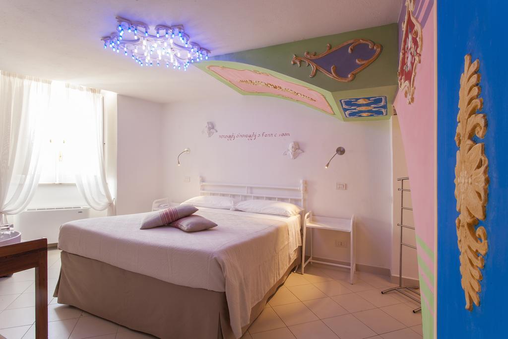 Casa Diva Hotel Матера Екстериор снимка